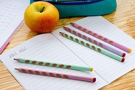 10 Parmak 57855210134414480184975 Pastel Yeşil - Ergonomik Kurşun Kalem - Sağ 103 Ivory