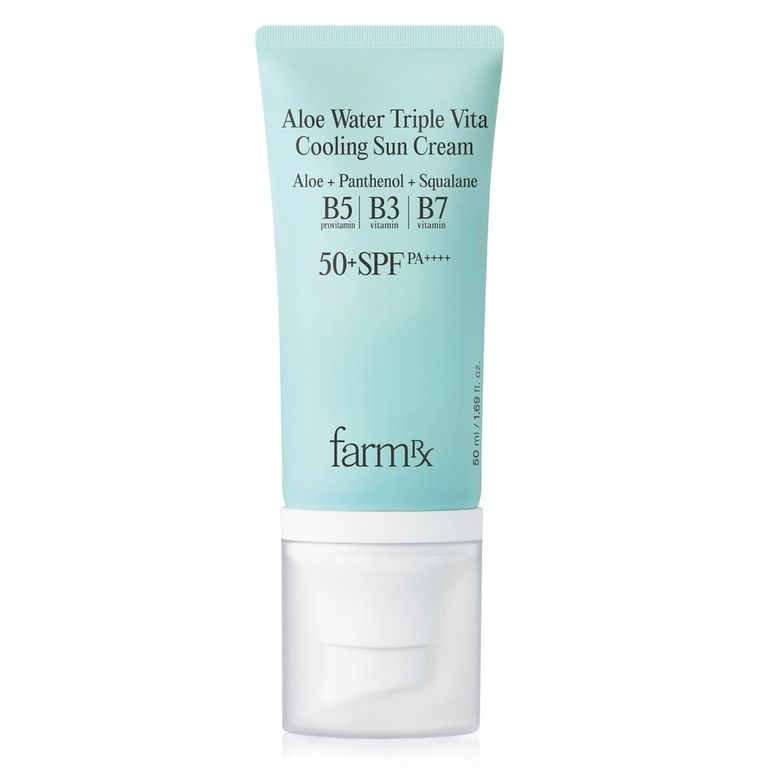 10211880 Farm Rx Aloe Vera Suyu İçerikli Serinletici Güneş Kremi 50Spf 50 Ml