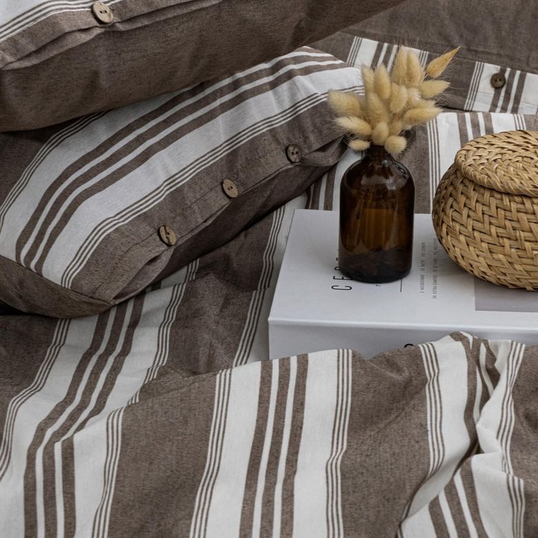 ₺1.299,00. Schafer Home Clasy İpliği Boyalı Çk Nevresim Takımı 4 Parça Kahverengi