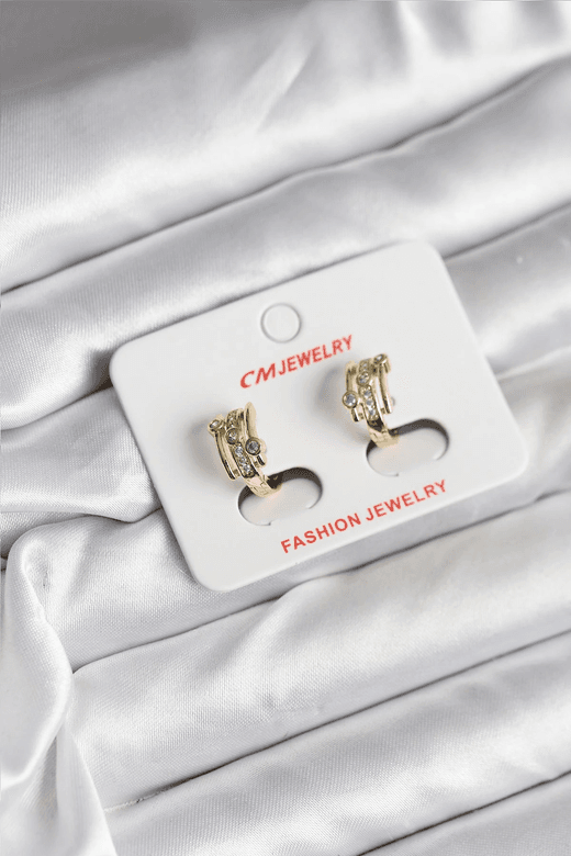 14K Gold Renk Kaplama Yarım Halka Zirkon Taşlı CM Kadın Küpe