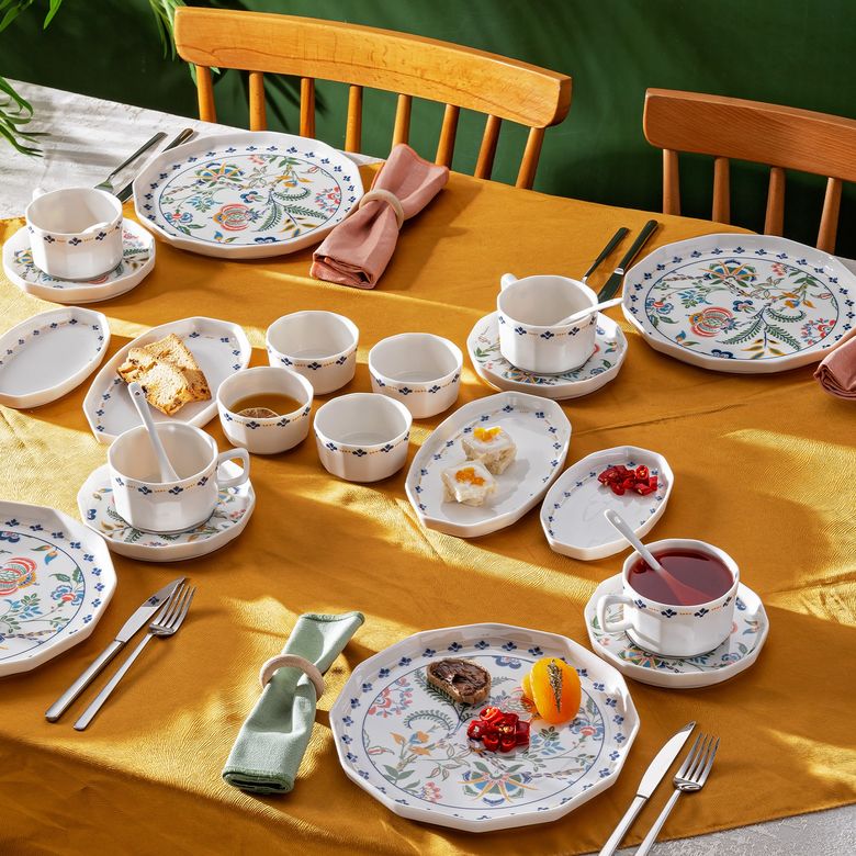 9.999 TL? Emsan Bien Porselen 32 Parça 6 Kişilik Kahvaltı Takımı