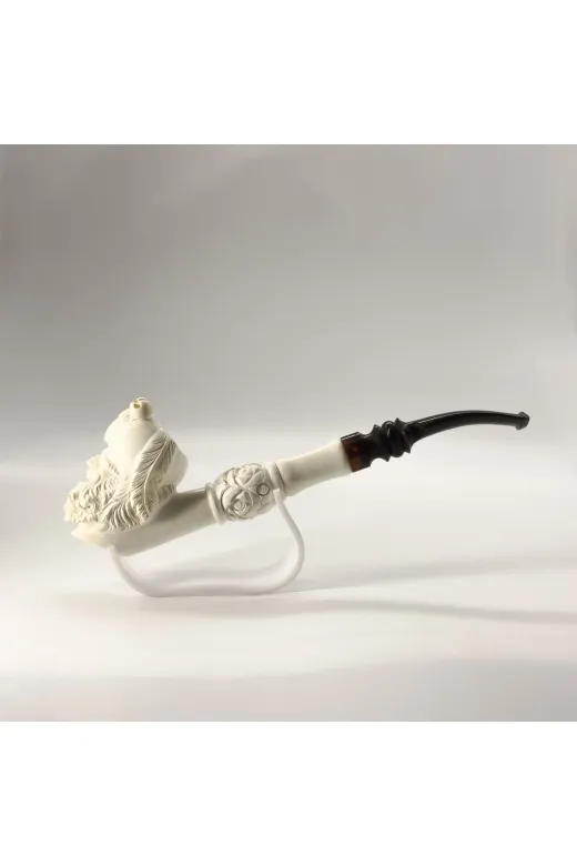 Altınışık Lületaşı dop19851654igo El Oyması Lületaşı Korsan Figürlü Uzun Pipo – Kuru Kafa Kabartmalı, Akrilik Ağızlıklı Meerschaum