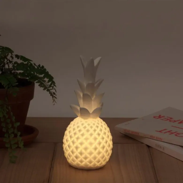Ananas Şeklinde Desenli Büyük Boy Pilli Masa ve Gece Lambası (4745)