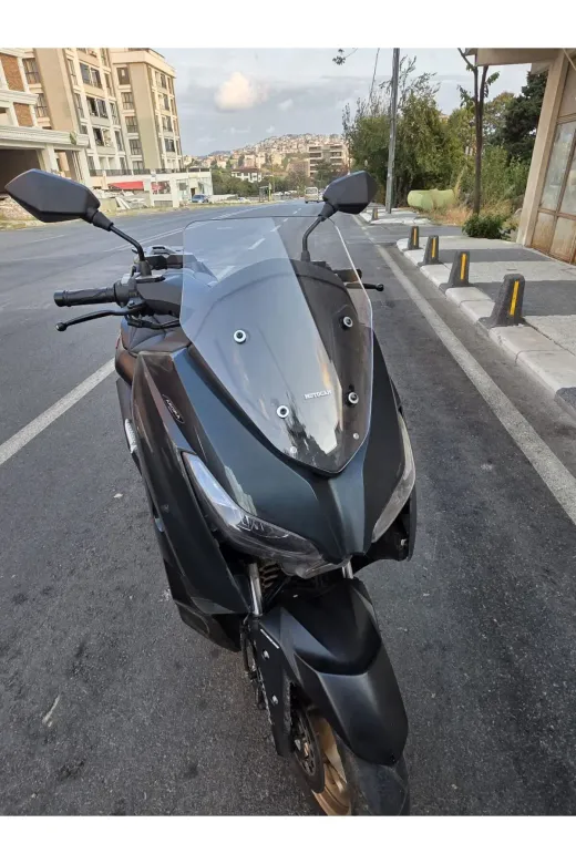Arora Max PRO 125 Ön Cam 2023-2026 Model 43cm Şeffaf Renkli 4mm SPORTİF