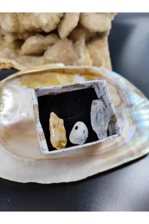 ART LİFE DOĞALTAŞ Natural Stones ART LİFE DOĞALTAŞ Natural Stones 300316 Sitrin, Aytaşı Ve Kristal Kuvars Doğal Taş Cüzdan Boy (Sertifikalı) (Bereket, Zayıflık, Enerji Için)