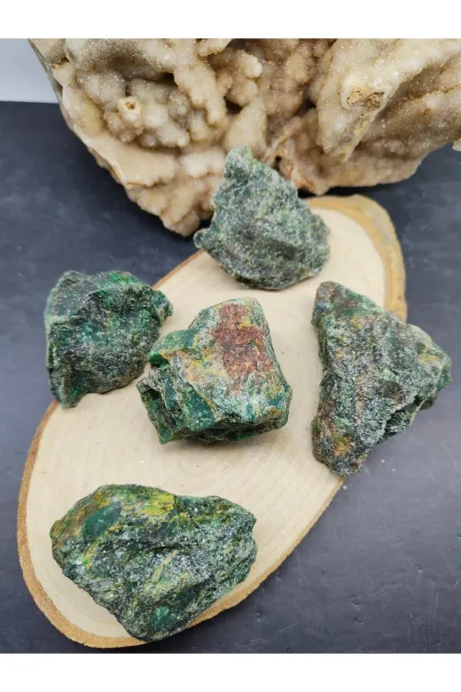 ART LİFE DOĞALTAŞ Natural Stones ART LİFE DOĞALTAŞ Natural Stones 300331 Yeşim Ham Doğal Taş Kaya (Sertifikalı)