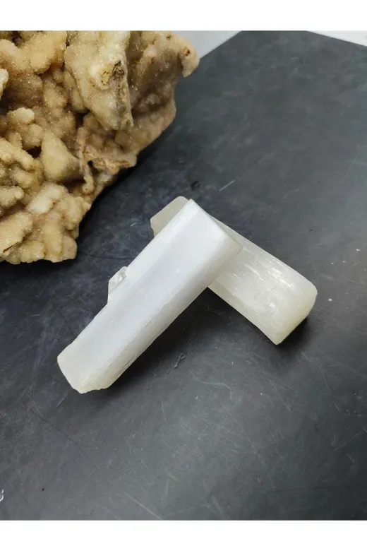 ART LİFE DOĞALTAŞ Natural Stones ART LİFE DOĞALTAŞ Natural Stones 300326 Selenit Ham Doğal Taş Kaya (Sertifikalı)