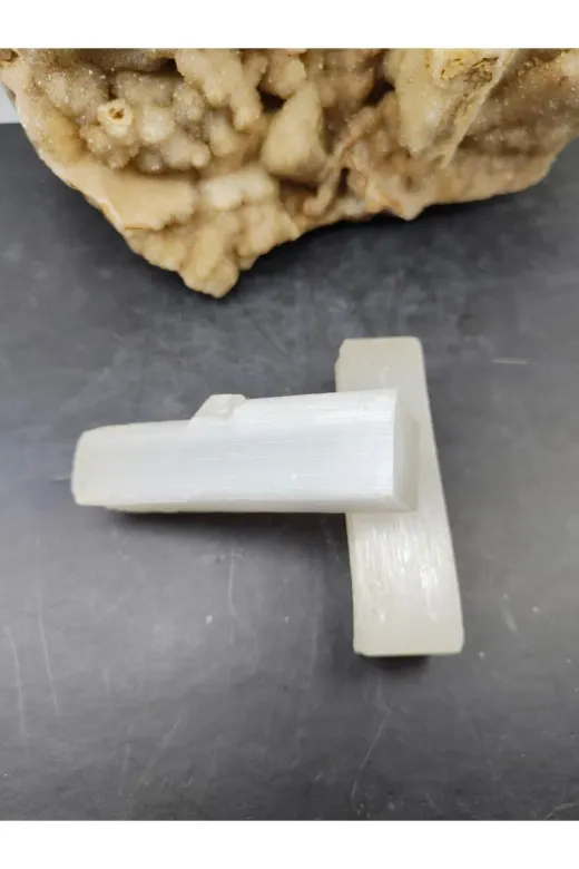 ART LİFE DOĞALTAŞ Natural Stones ART LİFE DOĞALTAŞ Natural Stones 300326 Selenit Ham Doğal Taş Kaya (Sertifikalı)