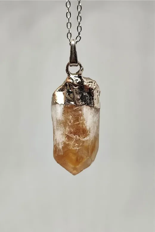 ART LİFE DOĞALTAŞ Natural Stones artlıfe900573 Sertifikalı 8 Mm Mavi Kuvars Doğaltaş Kolye