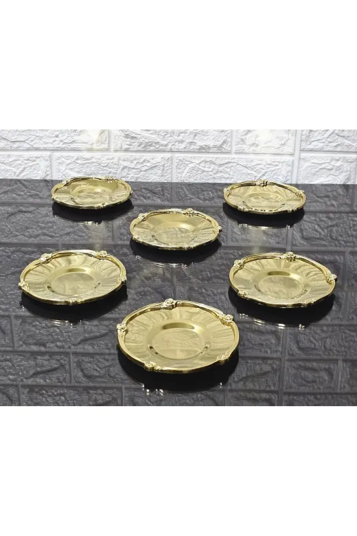 atabey home collection Güllü Altın 6'lı Metal 6'li Çay Tabaği & Döküm Gül Çerçeveli Ve Kaşikli 5.5 Cm İç Bardak Çapi Full Gold
