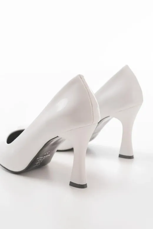 Aymood ST-001aymm St-001 Beyaz Rugan Günlük 9 Cm Topuklu Stiletto Ayakkabı