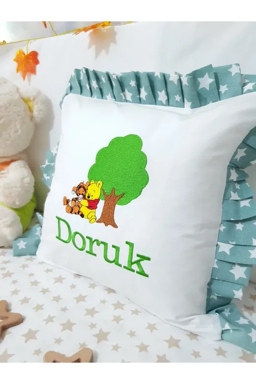 Baby Clime 5.KIRLENT Fırfırlı Kırlent Bebek Isimli 40X40 Cm Nakışlı Takı Yastığı Içi Dolgulu
