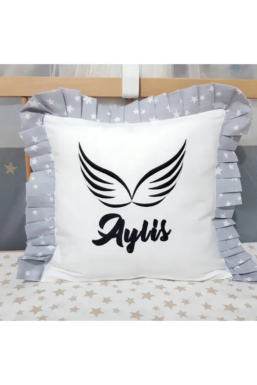 Baby Clime 5.KIRLENT Fırfırlı Kırlent Bebek İsimli 40X40 Cm Nakışlı Takı Yastığı İçi Dolgulu C24