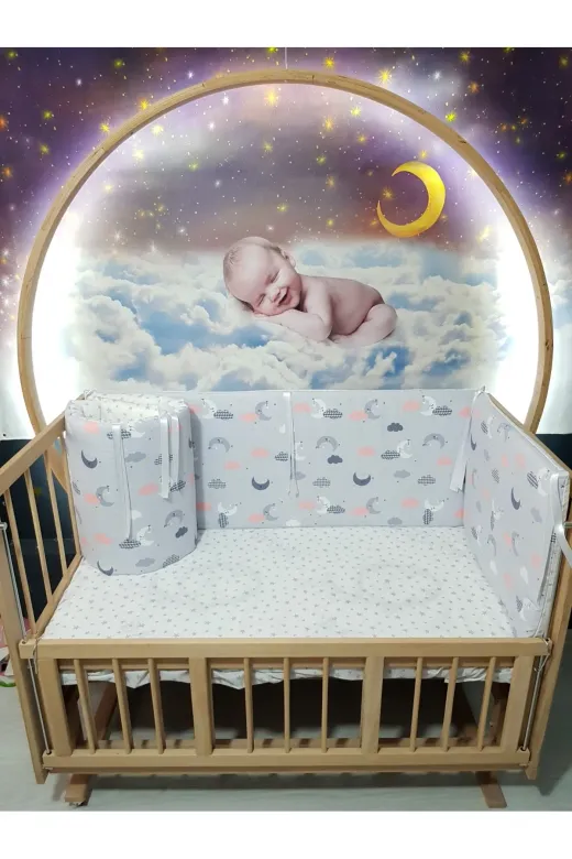 Baby Clime KOR-60120-1. 60X120 Beşik Kenar Korumalık 4 Parça - Gri Zemin Ay Yıldız Desen (Çarşaf Hariç)