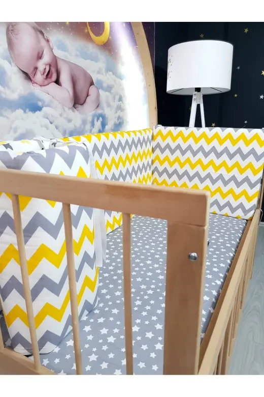 Baby Clime KOR-60120-1. 60X120 Beşik Kenar Korumalık 4 Parça - Gri Sarı Zigzag Yıldız Desen (Çarşaf Hariç)
