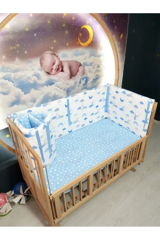 Baby Clime KOR-70130-1. 70X130 Beşik Kenar Korumalık 4 Parça - Mavi Ay Yıldız Desen (Çarşaf Hariç)