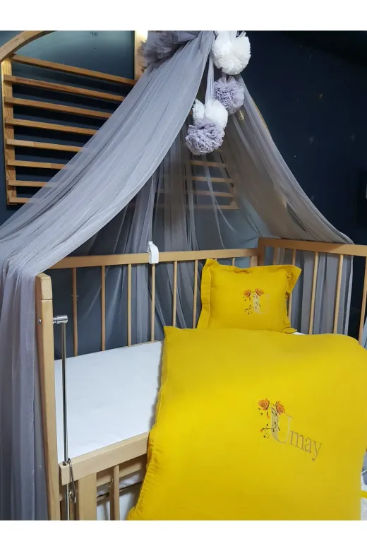 Baby Clime USMÜS-100150-LCİB-1. Nakışlı Müslin Uyku Seti - 100X150 Cm Yorgan Kılıflı, Ponponlu Cibinlik Tülü Ve Aparatlı