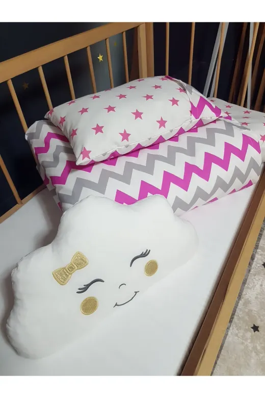 Baby Clime USR-6-90130-1. Bebek Uyku Seti 90X130 - Çift Taraflı Yorgan, Yastık, Çarşaf Ve Hediye Bulut Yastık