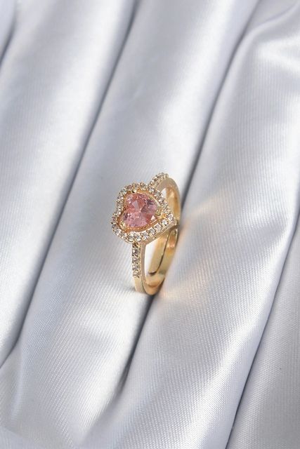 Balancelife MEYEB657af9a47f0a770bb4037ce4-BLMY Mey İthalat Pirinç Gold Renk Pembe Zirkon Taş Kalp Charm Model Kadın Yüzük Çok Renkli
