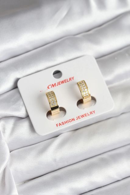 Balancelife MEYEB692acce9cae87d962002f35e-BLMY Mey İthalat 14K Gold Renk Kaplama Zirkon Taşlı Halka Cm Kadın Küpe Çok Renkli