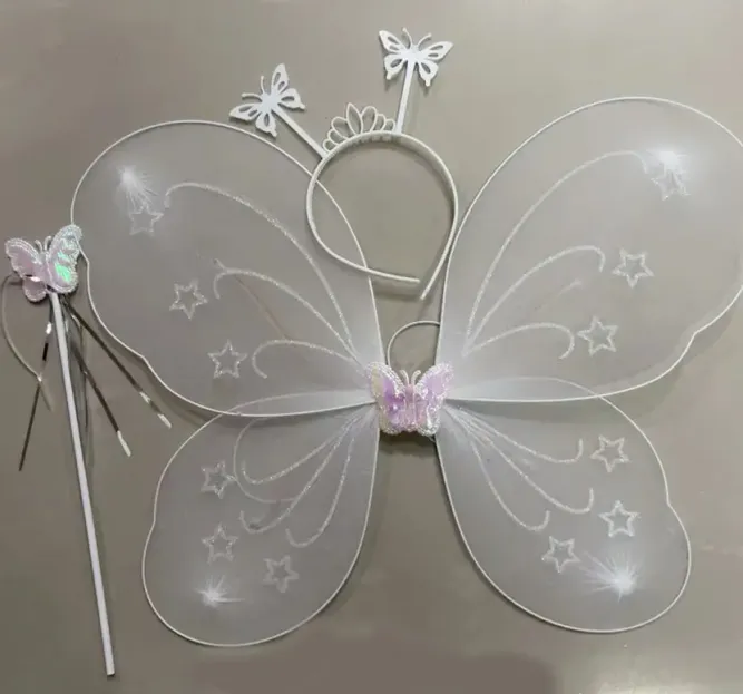Beyaz Renk Kanadı Tacı ve Sopası 50x37 cm