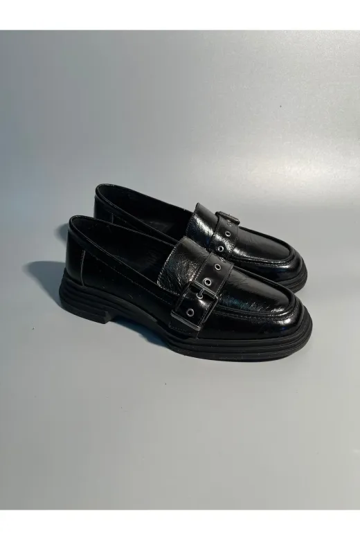 Butik TYCD10FE287C744000 Noble Shoes Hakiki Deri Rugan Kadın Loafer Ayakkabı