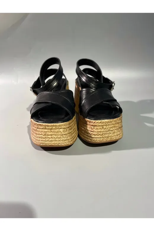 Butik TYCDB71849DB6C75B58678B00 Noble Shoes Hakiki Deri Dolgu Topuk Kadın Sandalet