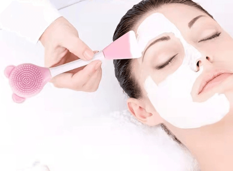 Cilt Bakım Fırçası ve Maske Spatulası