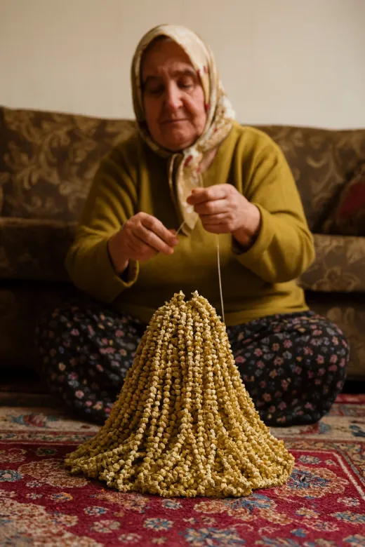 ÇNR DOĞAL ÜRÜNLER ÇNR453DER54 Kurutulmuş Doğal Çiçek Bamya 200 Gram
