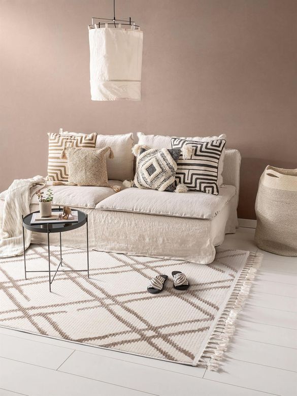 Cool CL03 Beige İskandinav Peluş Dokulu Makine Halısı