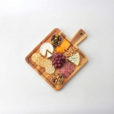 Diğer 126628466 Doğal Akasya Ahşap Kare Sunum Tahtası Ve Servis Tepsisi 28.5X21 Cm Özel Motif Desenli Ve Kulplu Peynir Tabağı, Kenarlı Kahve Sunumluk