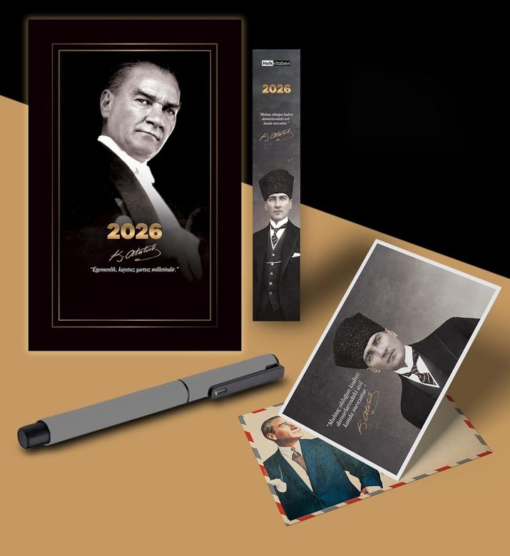 Diğer 57855210120378680184975 2026 Gazi Paşa Atatürk Ajandası Ayraç Kartpostal Kalem - Gri 103 Ivory