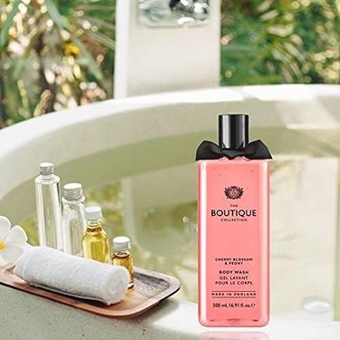Diğer 57858324443948899283959 Boutique Sg Cherry & Peony Duş Jeli 500 Ml 3 Paketi Açık Bej