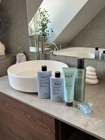 Diğer 57858324444642299283959 Ref Stockholm-Ref Ref Kuru Saçlar Için Yoğun Nemlendirici Şampuan 600 Ml Intense Hydrate Shampoo