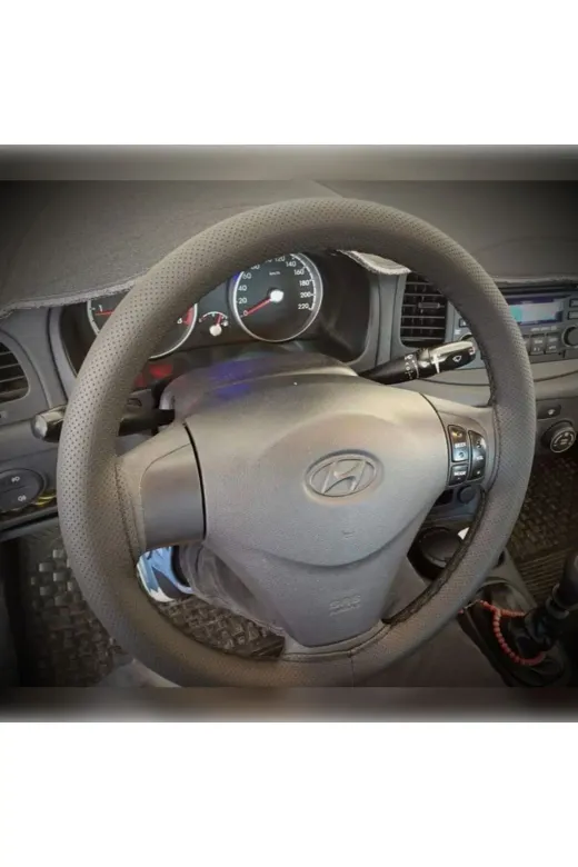 Dikişli Deri Direksiyon Kılıfı Noktalı Deri Siyah Dikişli Hyundai Era İçin