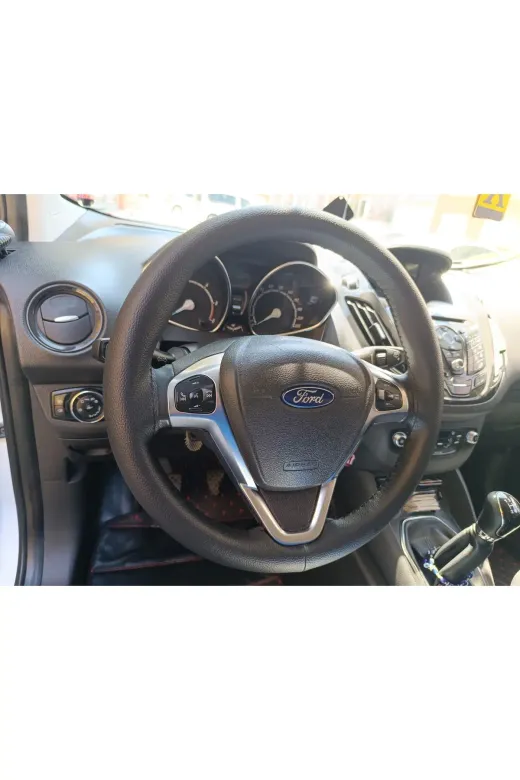 Dikişli Direksiyon Kılıfı Damarlı Deri Siyah Dikişli Ford Currier Dolu Paket