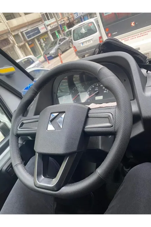 Dikişli Direksiyon Kılıfı Damarlı Noktalı Deri Siyah Dikişli Karsan Jest Son Kasa İçin