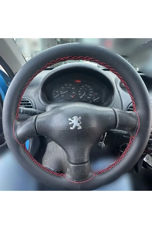 DİKİŞLİ DİREKSİYON KILIFI İTHAL DAMARLI SİYAH DERİ KIRMIZI DİKİŞLİ PEUGEOT İÇİN
