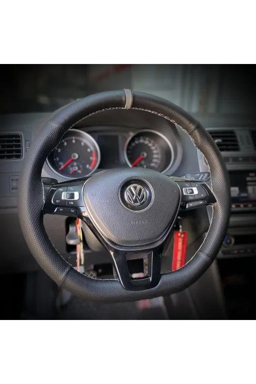 DİKİŞLİ DİREKSİYON KILIFI İTHAL SİYAH DERİ NOKTALI DERİ GRİ YÜZÜK GRİ DİKİŞLİ VW POLO İÇİN