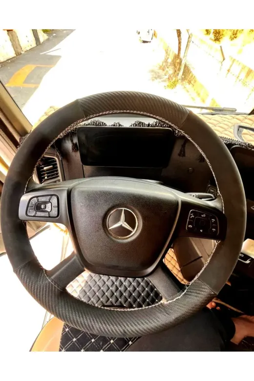 DİKİŞLİ DİREKSİYON KILIFI KARBON DERİ / NUBUK DERİ GRİ DİKİŞLİ MERCEDES TIR KAMYON İÇİN