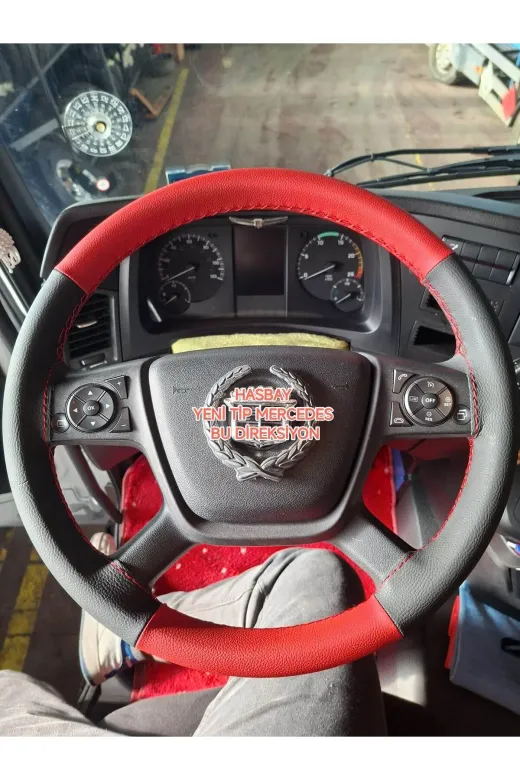 DİKİŞLİ DİREKSİYON KILIFI SİYAH DERİ KIRMIZI DERİ KIRMIZI DİKİŞLİ MERCEDES YENİ TİP DİREKSİYON