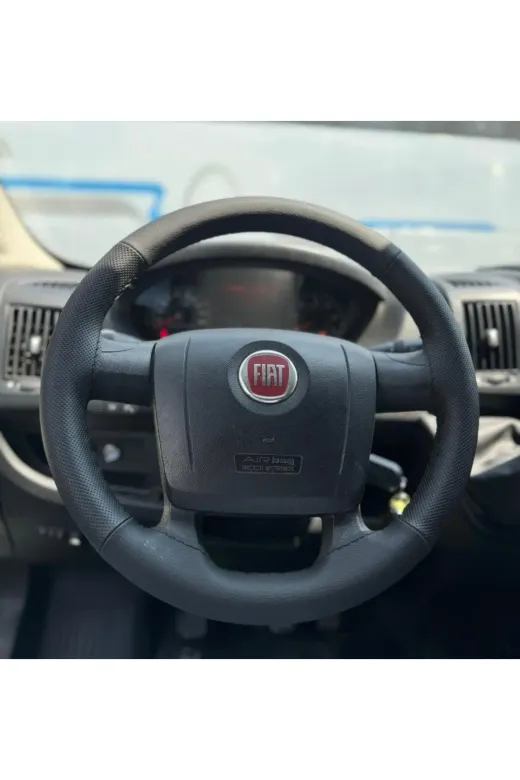 DİKİŞLİ DİREKSİYON KILIFI SİYAH DERİ NOKTALI DERİ SİYAH DİKİŞLİ FIAT (FOTODAKİ) DUCATO İÇİN