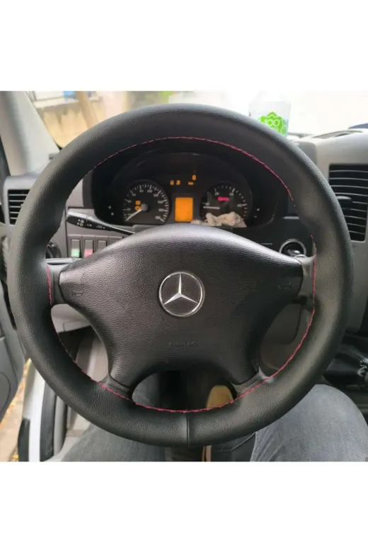 DİKİŞLİ DİREKSİYON KILIFI SİYAH KIRMIZI DİKİŞLİ