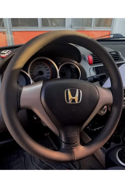 DİKİŞLİ DİREKSİYON KILIFI SİYAH SİYAH DİKİŞLİ HONDA JAZZ - CİTY İÇİN
