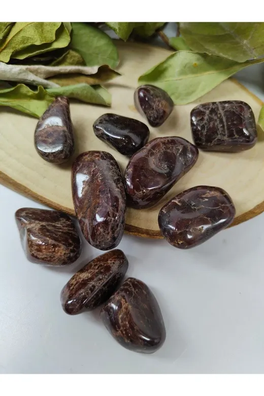 DOĞAL TAŞ CENNETİ 123ANKACEN159 Garnet (Granat) Doğal Taş Tımbıl (Sertifikalı) (1 Adet)