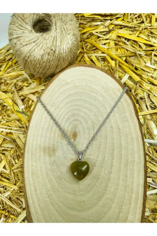 DOĞAL TAŞ CENNETİ YEŞİM0012 Yeşim Doğal Taş Kalp Kolye Ucu (Sertifikalı) (47 Cm Zincir Dahil)