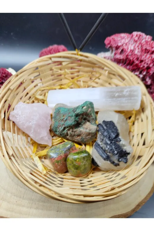 DOĞAL TAŞ DELİSİ HAMİLE-SET Hamilelik Için Doğurganlığı Artıran Dekoratif Doğal Taş Seti (Hasır Sepet Dahil) (Sertifikalı)