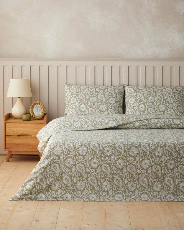 English Home 0889-99 Ethnic Charm Kolay Ütülenir Tek Kişilik Çarşaflı Nevresim Takımı 160X220 Cm Yağ Yeşili