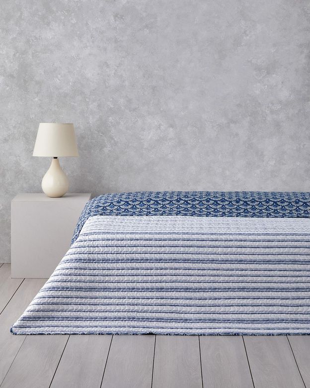 English Home 59999-0 Aquatic Flowers Tek Kişilik Çok Amaçlı Örtü 160X220 Cm Lacivert