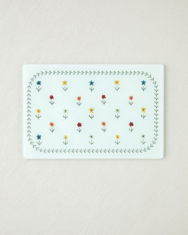 English Home arnie27999 Arnie Cam Kesme Tahtası 20X30 Cm Renkli